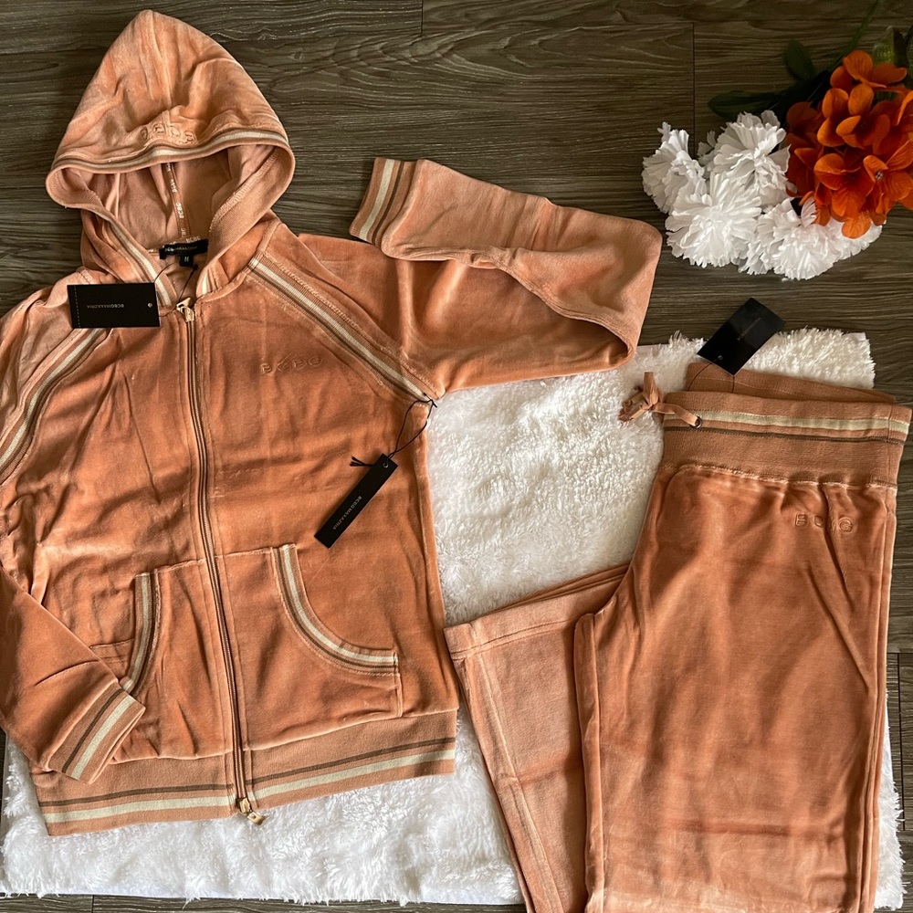 BCBGMaxazria set